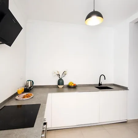 Tour Apartment- Elegance & Confort In The Historic Center *