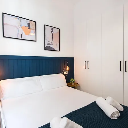 Tour Apartment- Elegance & Confort In The Historic Center Apartamento
