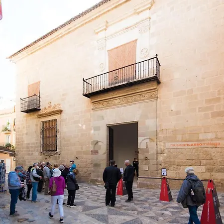 Apartamento Tour Apartment- Elegance & Confort In The Historic Center *