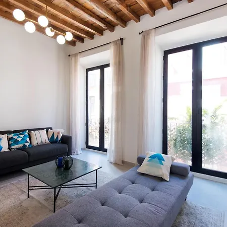 Tour Apartment- Elegance & Confort In The Historic Center *
