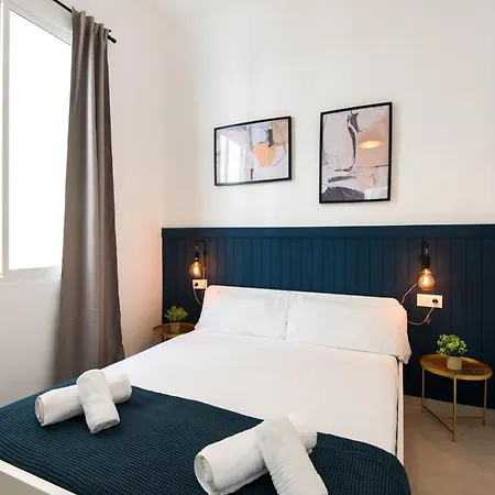 Tour Apartment- Elegance & Confort In The Historic Center Appartement *
